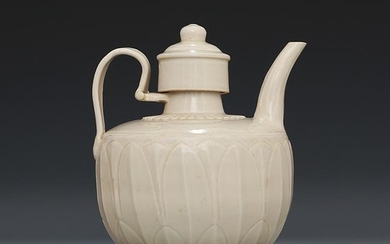 Chinese Ding kiln white glaze Porcelain Pot