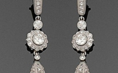 Paar Jugendstil Diamantohrgehänge mit Barockperlen…