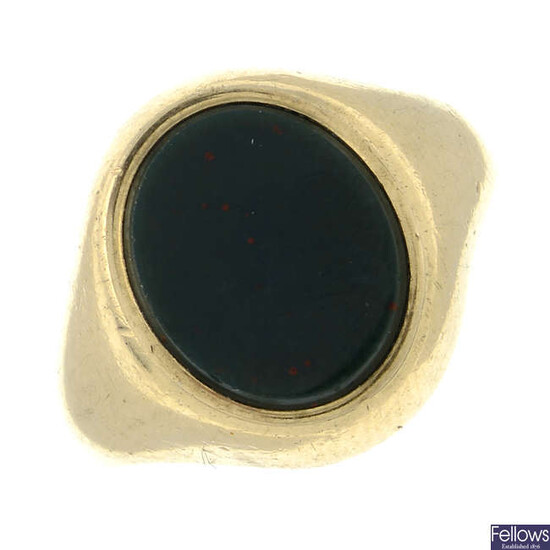 A 9ct gold bloodstone signet ring.