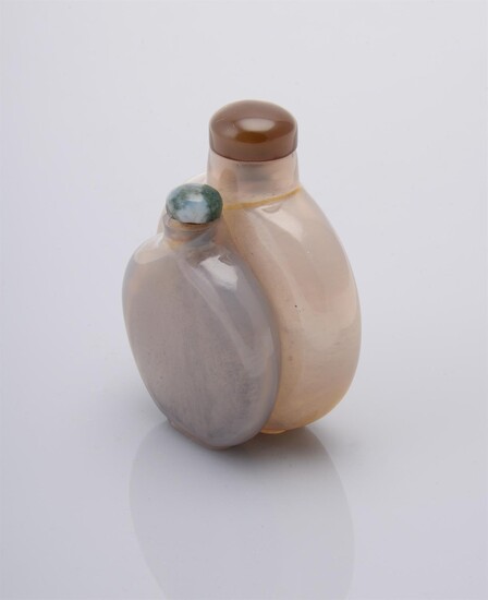 A Chinese agate double snuff bottle