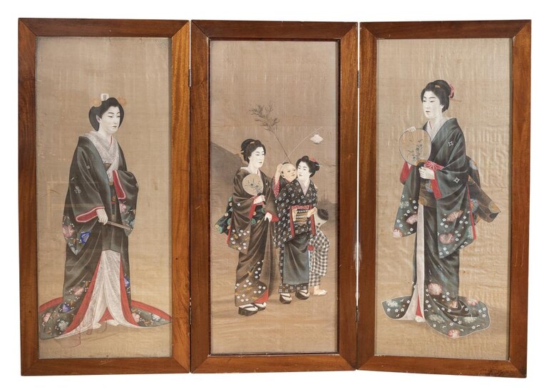 A JAPANESE PAINTED THREE PANEL SCREEN LATE 19TH EARLY 20TH CENTURY.