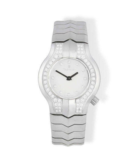 A LADY'S STAINLESS STEEL AND DIAMOND QUARTZ WATCH,...