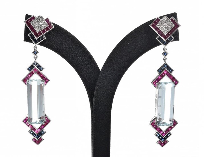 A PAIR OF ART DECO STYLE DROP EARRINGS SET WITH AQUAMARINE, RUBY AND SAPPHIRE, THE AQUAMARINES TOTALLING 16.78CTS, DETAILED WITH SAP...