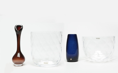 A set of 3 glass bowls and vases, Kosta Boda and Orrefors, Sven Palmqvist. Nils Landberg and more. The vase by Palmqvist is signed.