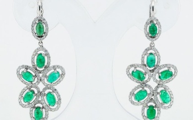 (ALGT Certified) - Emerald (3.40) Cts (14) Pcs Diamond (1.66) Cts (252) Pcs - Earrings - 14 kt. White gold