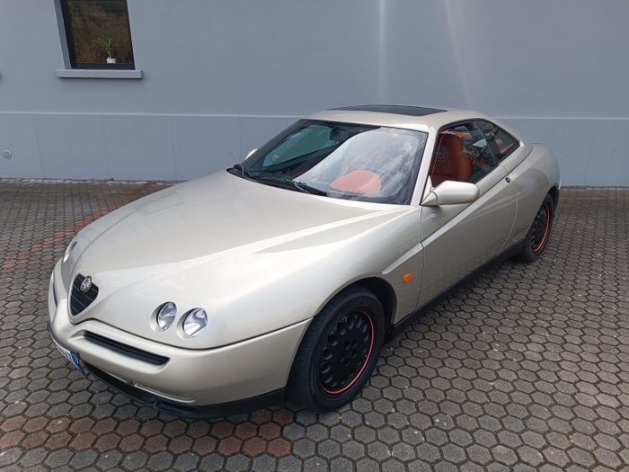 Alfa Romeo - GTV 2.0 V6 Turbo - 1996