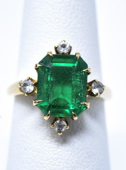 Antique 10kt Yellow Gold Emerald Paste Ring