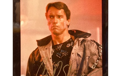 Arnold Schwarzenegger signed "The Terminator" movie photo