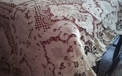 Burano bedspread 285 x 237 cm - Linen - First half 20th century