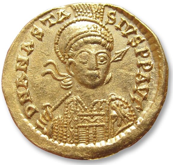 Byzantine Empire. Anastasius I (AD 491-518). Gold Solidus,Constantinople mint 491-498 A.D. - officina marking Є