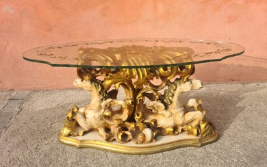 Centre table - Wood, carved with floral motifs and sculptures depicting two horses with crystal top