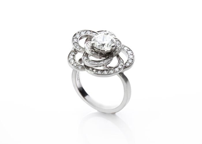 Chanel - Fil de Camélia Ring - 18 kt. White gold - Ring - 1.02 ct Diamond - Diamonds