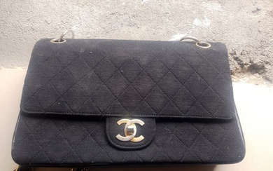 Chanel - Timeless/Classique - Shoulder bag