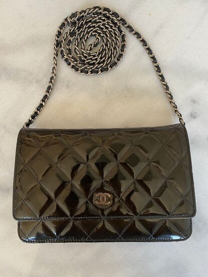 Chanel - Wallet on the chain WOC Shoulder bag