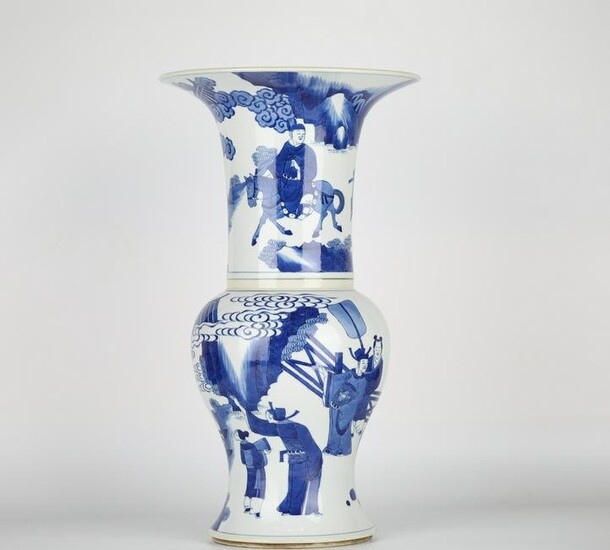 Chinese blue and white glazed figure vase, 17th century