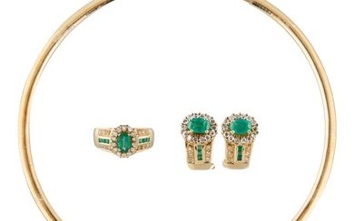 EMERALD, DIAMOND AND 18K GOLD NECKLACE, RING AND EARRINGS