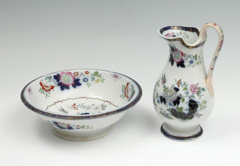 ENGLISH PORCELAIN PITCHER AND BASIN