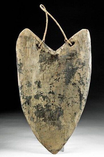 Early 20th C. PNG Madang Wood Archer's Shield
