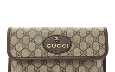 Gucci GG Supreme Monogram Neo