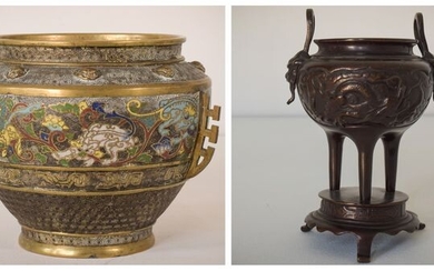 Incense burner, Pot (2) - Bronze - Signed Cloisonné Pot (Takao dōki gōmeigaisha zō' 高尾銅器合名會社造) & Ornamental Bronze Pot - Japan - Meiji period (1868-1912)