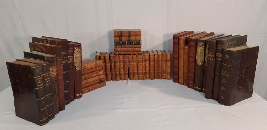 LOT OF 45 LEATHER BOUND BOOKS