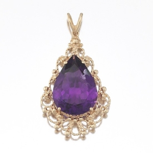 Ladies' Gold and Amethyst Pendant