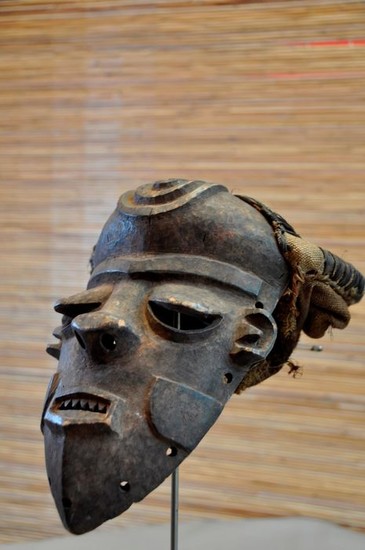 Mask - Wood - Mbuya - Pende - Congo DRC