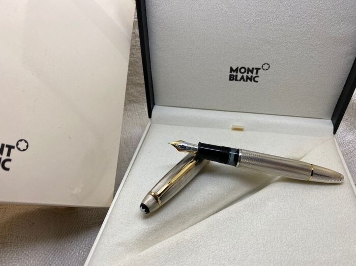 Montblanc - Meisterstück Solitaire Sterling Silver Barley No.146 Fountain Pen