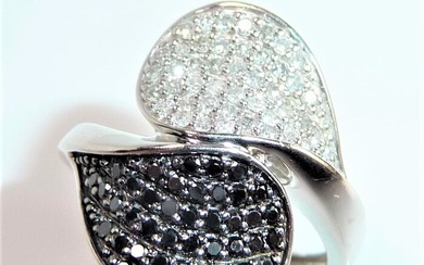 No Reserve - 14 kt. White gold - Earrings - 1.00 ct Diamond - white and black diamonds