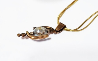 Pendant - 19.2 kt. Yellow gold Pearl