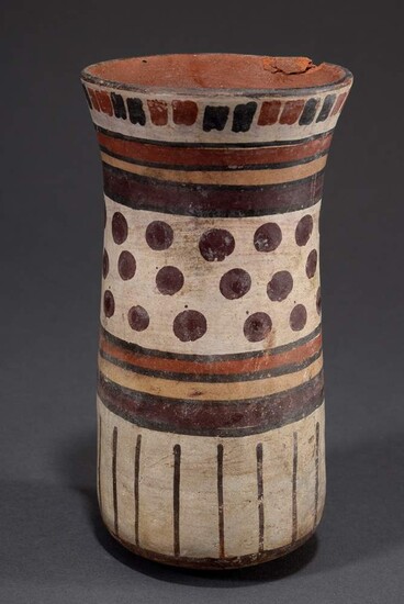 Pre-Columbian Nasca cup on a vaulted base with geometrical-ornamental painting, reddish clay, Peru c. 300-600 A.D., h. 16cm, slightly defective at the rim, slightly rubbed