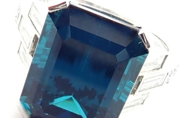 Rare! Authentic Tiffany & Co Platinum Diamond Blue Tourmaline Legacy Ring Paper