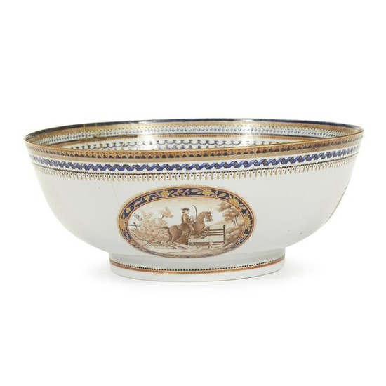 Rare Chinese Export porcelain Hunt bowl, circa 1780