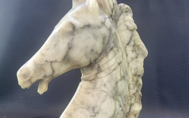 Sculpture, Head of a horse - 23 cm - Alabaster