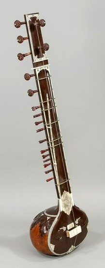 Sitar/long-necked lute, India/Per