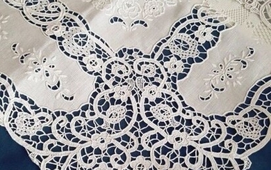 Spectacular pure linen Bellora sheet with Burano di Venezia hand embroidery - 265 x 280 cm - Linen - 21st century