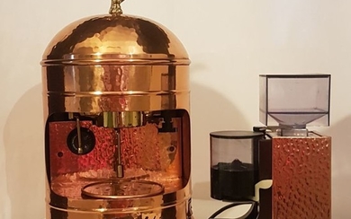 Victoria Arduino - Espresso machine + coffee grinder mod. Venus - Copper