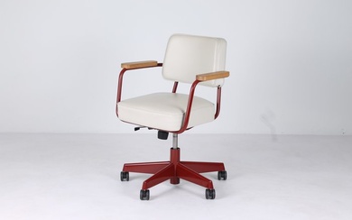 Vitra - Jean Prouvé - Office chair - Fauteuil Direction Pivotant - Leather, Steel, foam