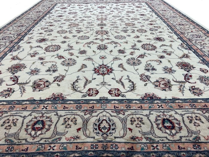 Ziegler - Cleaned Carpet - 390 cm - 280 cm