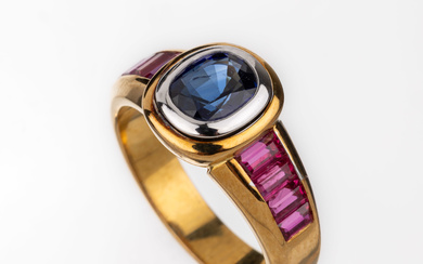18 kt gold coloured stone-ring , YG/WG 750/000, oval bevelled...