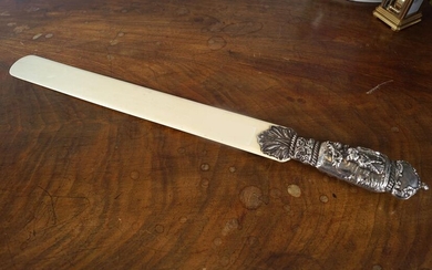 19TH-CENTURY IVORY AND SILVER PAGE TURNER