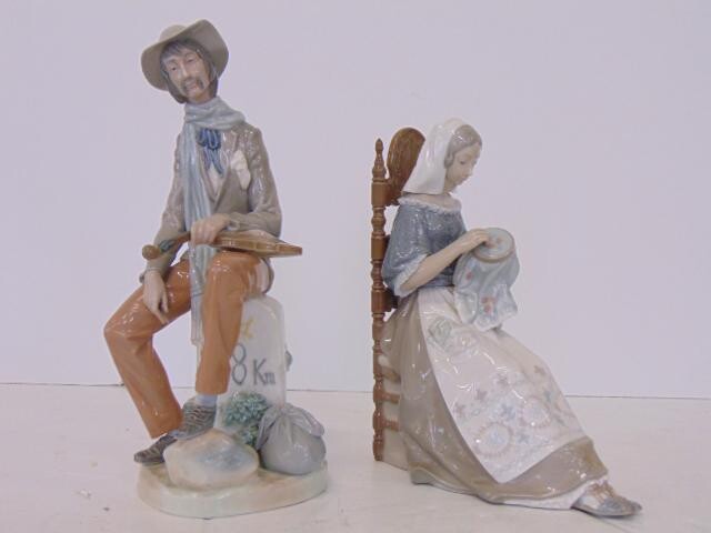 2 Lladro figures, man with violin & woman on chair with
