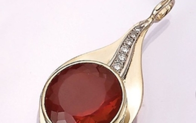 14 kt gold pendant with fire opal...