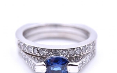 1.00 Carats Sapphire and Diamond 18k White Gold Ring