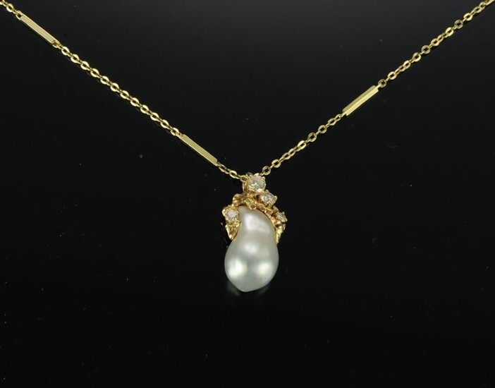 Gold, Diamond & Pearl Pendant on 14K Chain