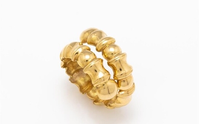 A Ilias LALAoUNIS 18ct gold ring, wt. 3.24g, size I...