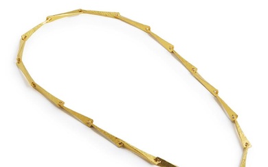 A necklace of 24k gold. Weight app. 219.3 g. L. app. 76 cm.