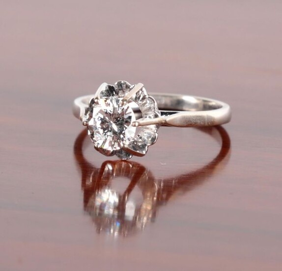 Ring in 18 karat white gold, set with a diamond,...