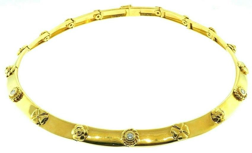 CHANEL 18K Yellow Gold Diamond Flowers Necklace Box