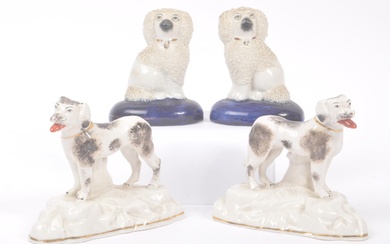 CHELSEA PORCELAIN WORKS - PAIR OF 18TH CENTURY DOGS